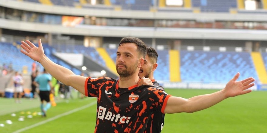 Adanaspor’da Thomas Bruns ile yollar ayrıldı