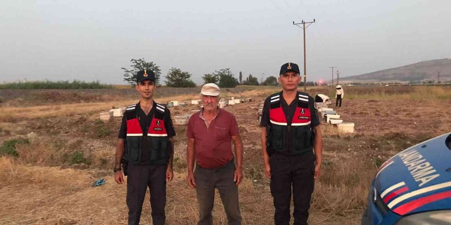 Kahramanmaraş’ta çalıntı arı kovanları sahibine teslim edildi