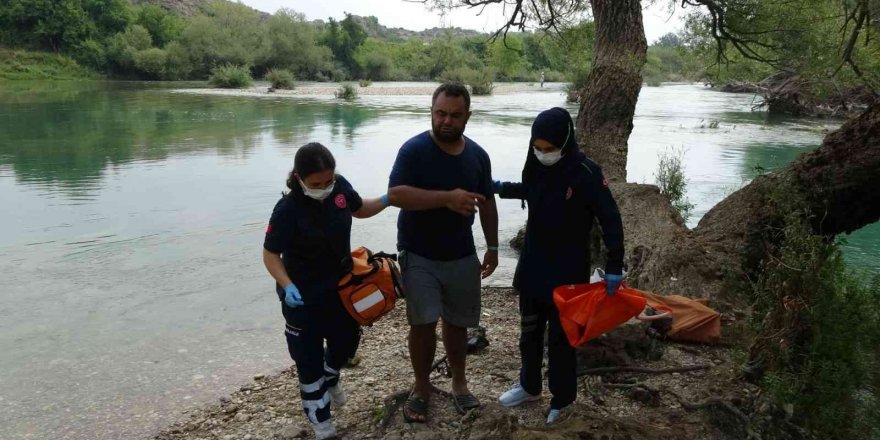 Balık tutarken kalp krizi geçirdi, oltasını toplamadan hastaneye gitmedi