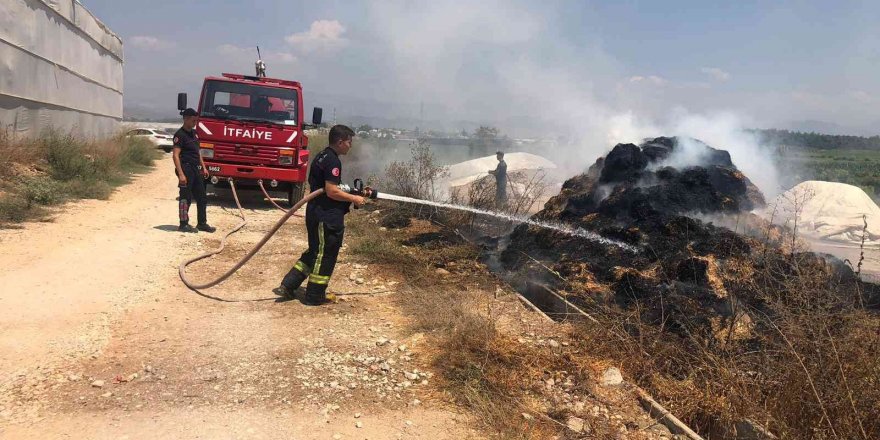 Saman balyalarındaki yangın korkuttu