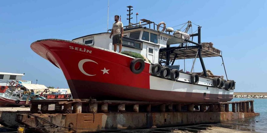 Akdeniz’in balıkçıları, ekmek teknelerini 15 Eylül’e hazırlıyor