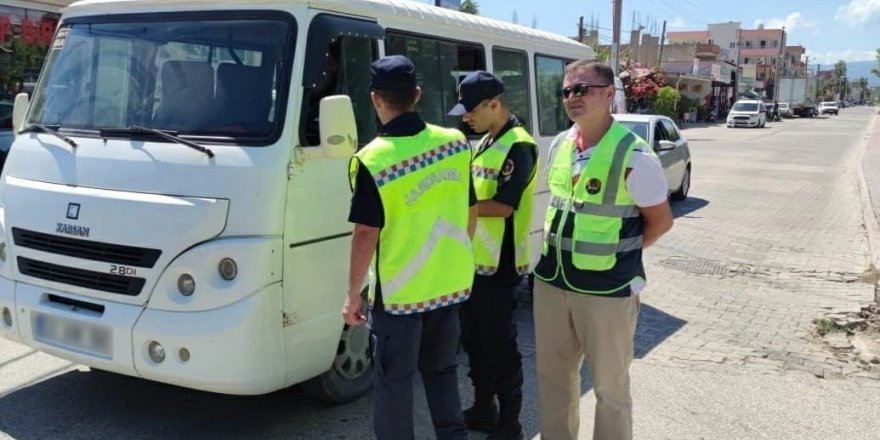 Mersin’de toplu taşıma araçları denetleniyor