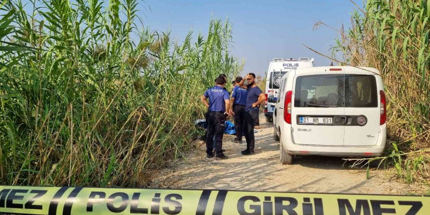 Adana’da dere içinde çürümüş erkek cesedi bulundu