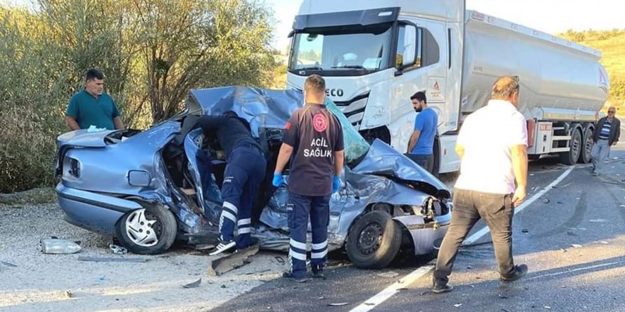 Antalya’da trafik kazası 4 Ölü, 1 Yaralı