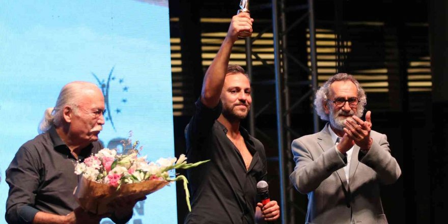 29. Uluslararası Altın Koza Film Festivali’nde ’Onur Ödülleri’ sahiplerini buldu