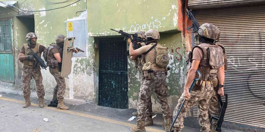 Mersin’de DEAŞ’a şafak operasyonu: 10 gözaltı kararı