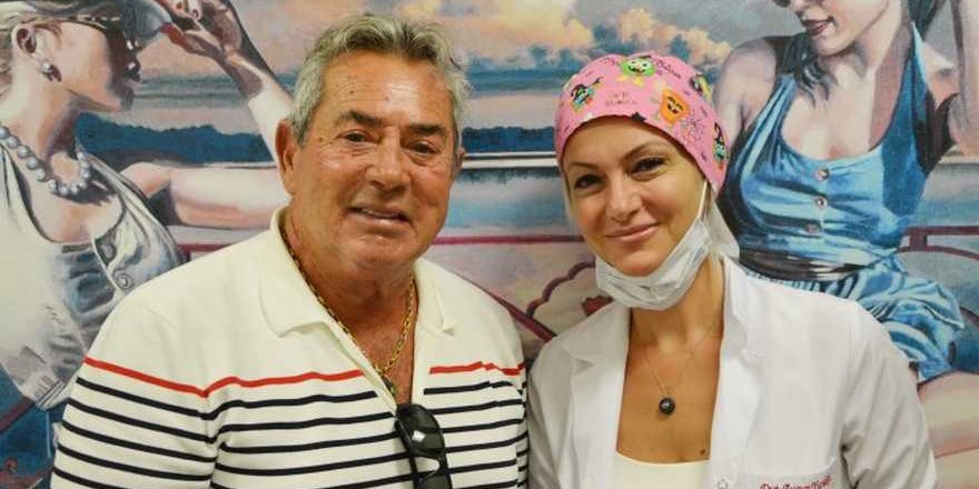 Altın Portakal'a gelmişken sağlık kontrolünden geçti