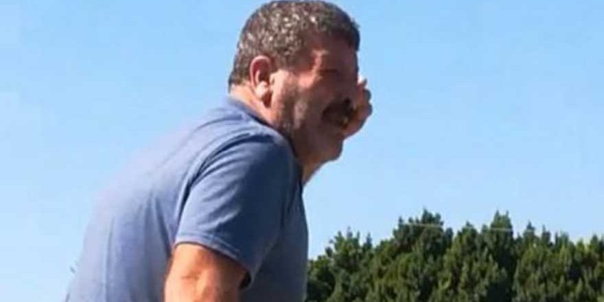 Trafiğe çıkamayacağını öne sürdüğü taksinin üzerine çıktı