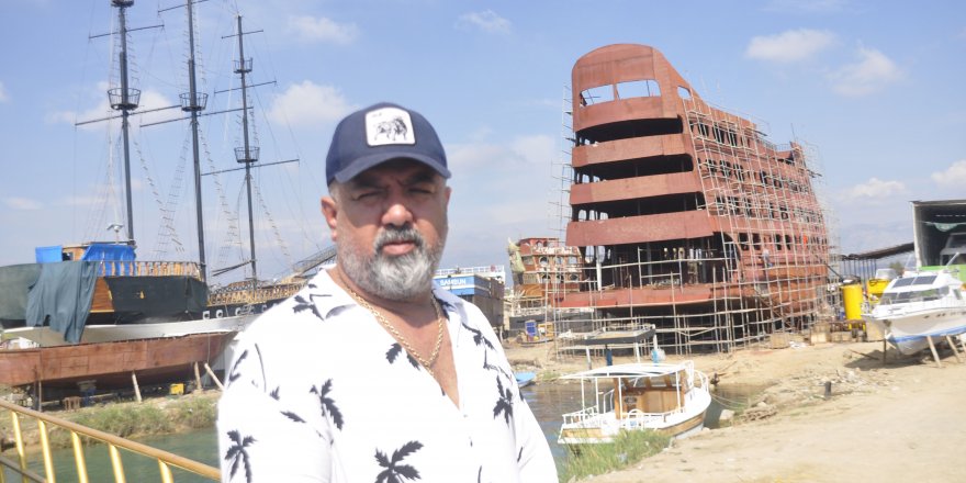 Antalya'da 5 Katlı Günübirlik Tur Teknesi İnşa Ediliyor