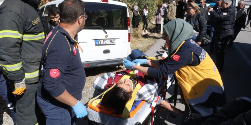 Burdur'da trafik kazası: 5 yaralı