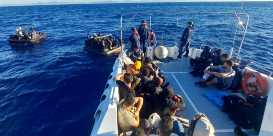 Datça'da 64 göçmen kurtarıldı
