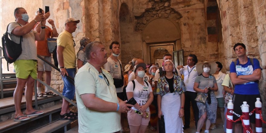 Demre'deki ören yerlerine turist ilgisi