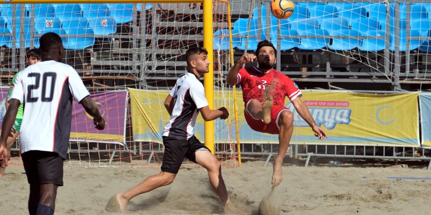 Alanya’da Plaj Futbolu Süper Final heyecanı