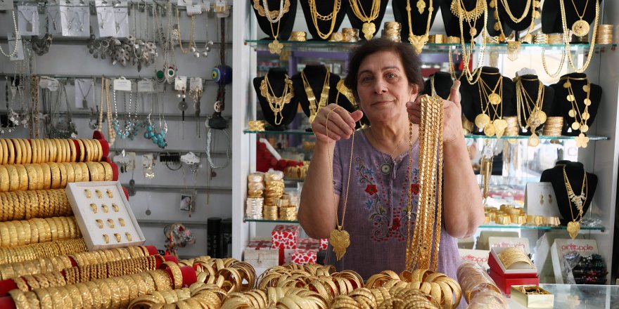 İmitasyon takıya yoğun ilgi