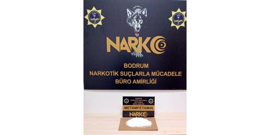 Aracında 300 gram metamfetaminle yakalandı