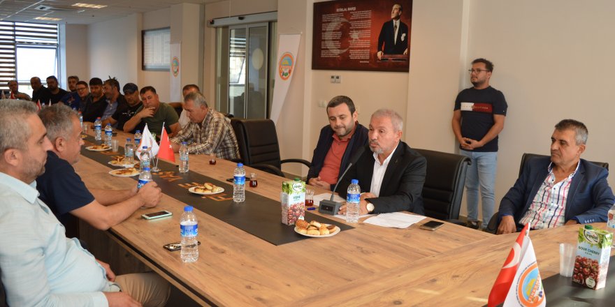 Finike Toptancı Hali Derneği'nde seçim