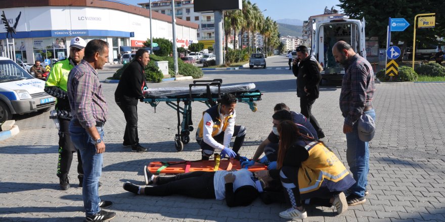 Motosiklet devrildi: 1 yaralı
