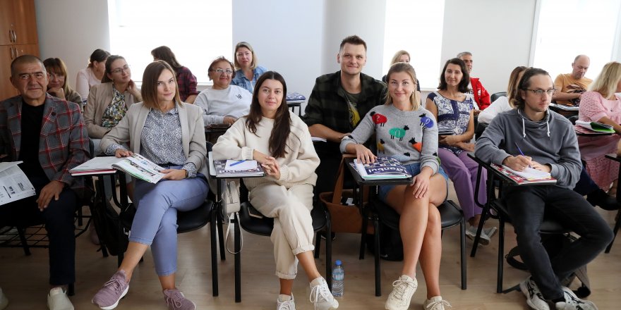 Türkçe kursunda 33 milletten 409 yabancı