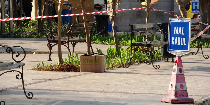 Doktora getirdiği 'hediye' koli, polisi alarma geçirdi
