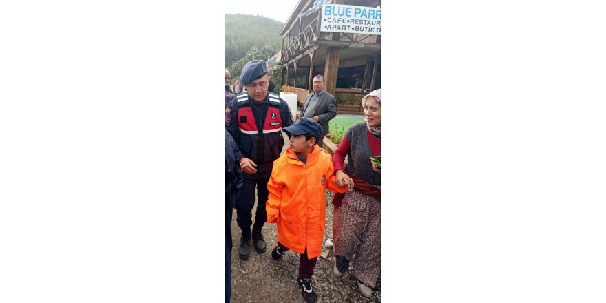 Muğla'da kayıp otizmli Yavuz, 19 saat sonra bulundu