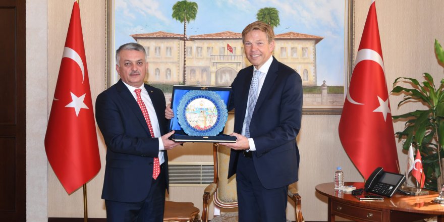 Hollanda Büyükelçisi Wijnands, Vali Yazıcı'yı ziyaret etti