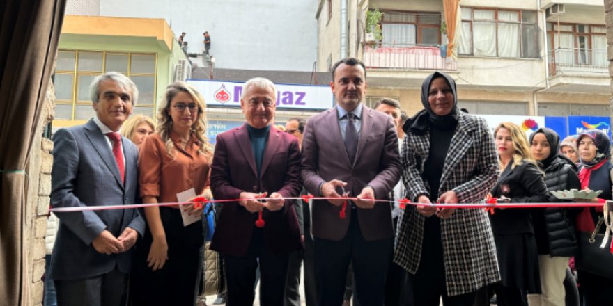 Likya Taşın Yolculuğu takı tasarımı sergisi