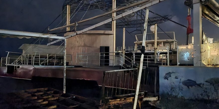 Bodrum'da 'sağanak' ve 'fırtına' hayatı olumsuz etkiledi (2)