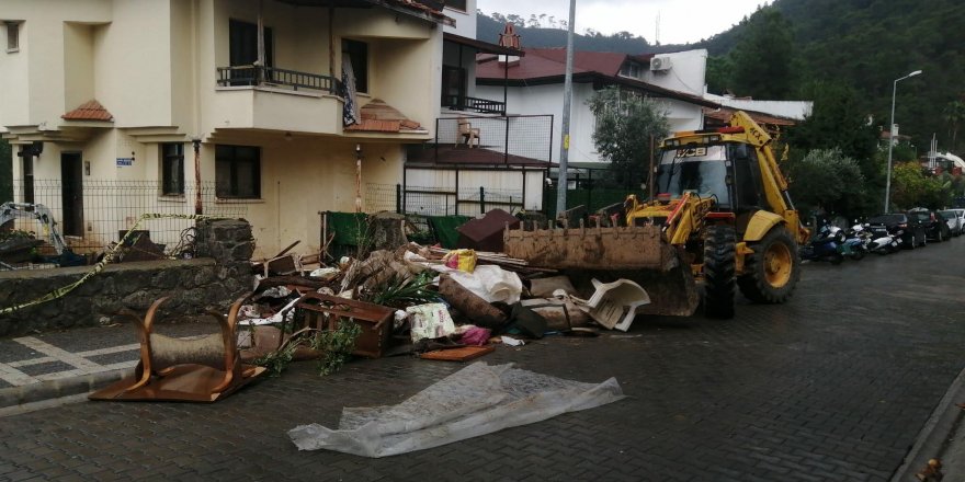 Evinde kedi ve köpek ölüleri bulundu; ‘Bazısını gömdüm, bazısını torbalayıp balkona koydum’ dedi