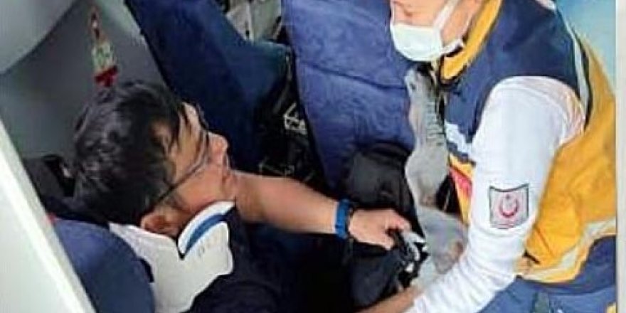 Gemide yaralanan Filipinli mürettebatı, Sahil Güvenlik hastaneye ulaştırdı