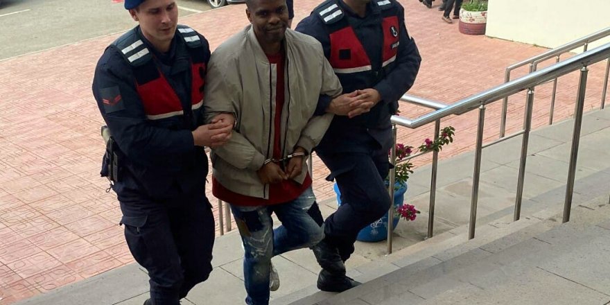 Nijerya uyruklu uyuşturucu şüphelisi Bodrum'da yakalanıp, tutuklandı