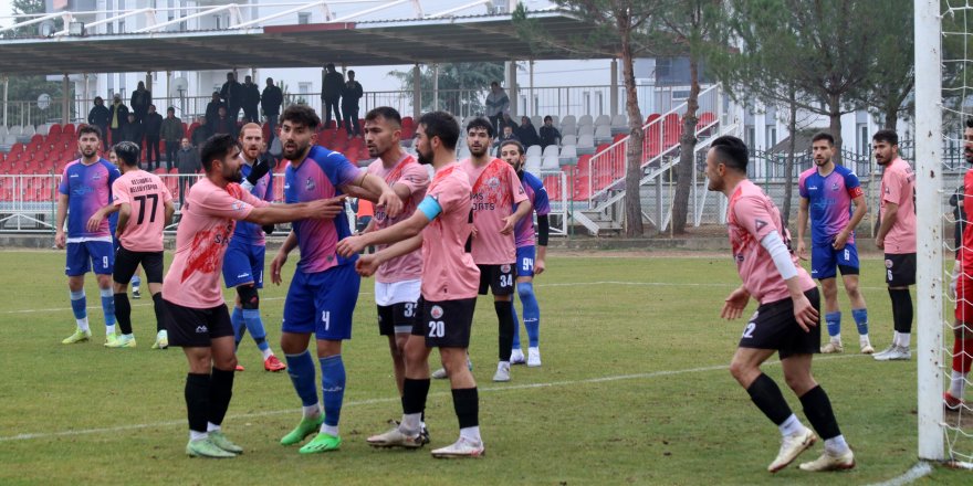 Amatör lig maçında berabere biten maç sonrası olay çıktı
