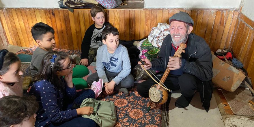 Öğrencilerden ıklık ustası Kök'e ziyaret