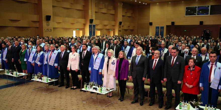 Akdeniz Üniversitesi 40'ıncı yaşını kutladı