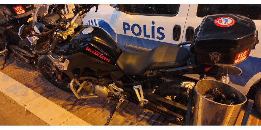 Yunus polisleri kaza yaptı