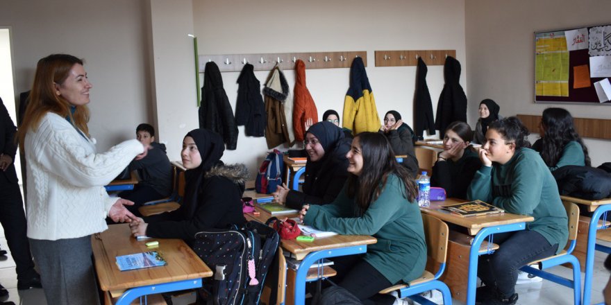 Burdur'da ortaöğretimde okullaşma oranı yüzde 99,8