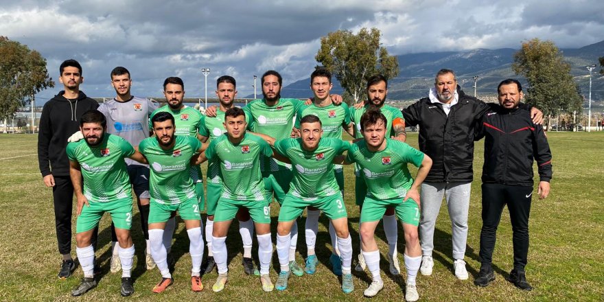 Kınıkspor Demre Belediyespor'u 2 golle geçti