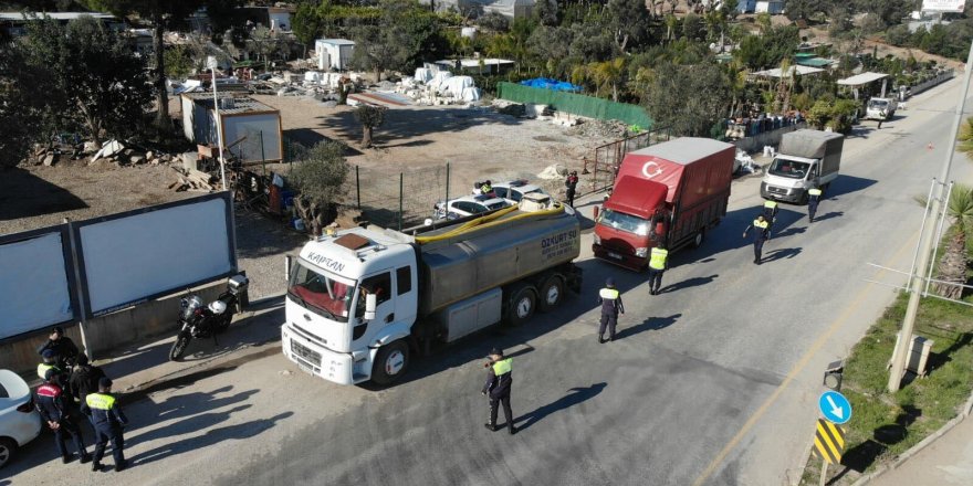 Bodrum'da hafriyat kamyonu denetimi; 1 milyon lira ceza kesildi