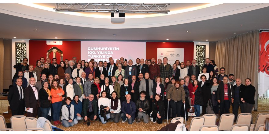 Türk Felsefesi'nin 100 yıllık fotoğrafını çektiler