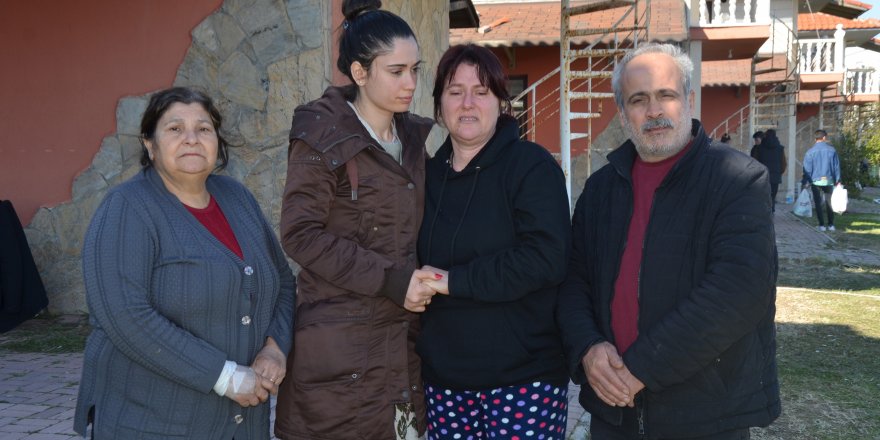 Antalya'ya gelen depremzedelerin akılları geride bıraktıkları yakınlarında