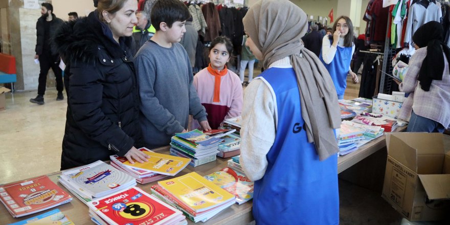 Depremzede anneden kitap çağrısı