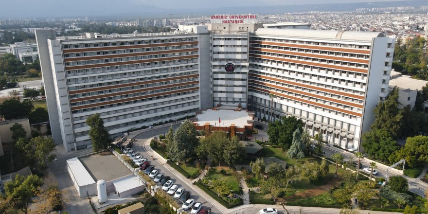 Akdeniz Üniversitesi'nden depremzedelere psikolojik destek