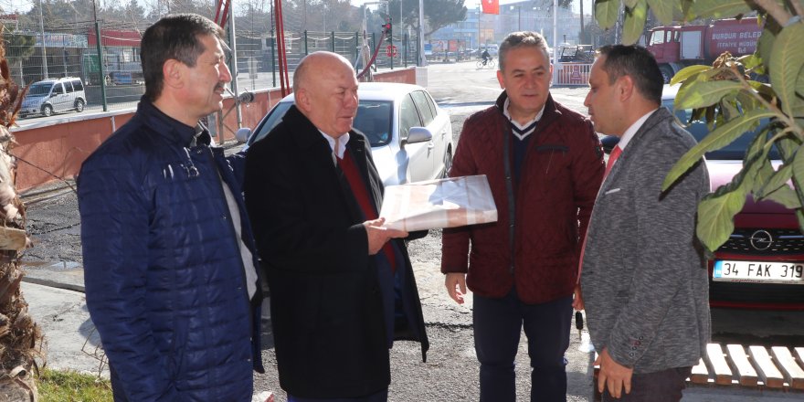 İtfaiyecilere baklava ikramı