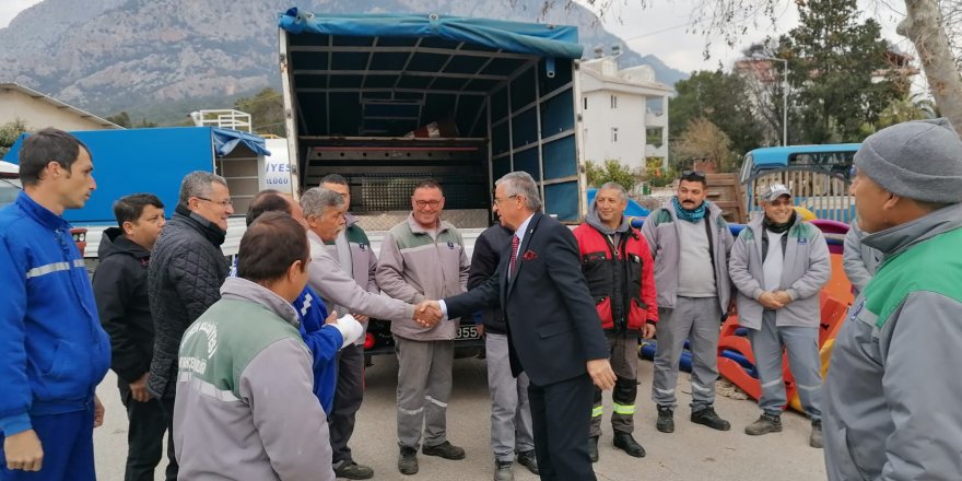 Başkan Topaloğlu'ndan personele teşekkür