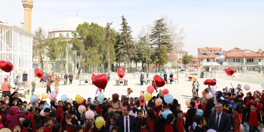 Isparta'da depremzede öğrenci sayısı 2 bini aştı