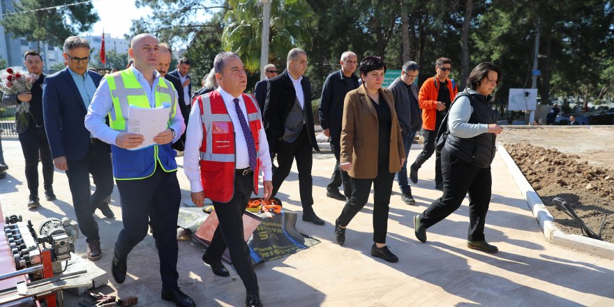 Başkan Böcek, Uncalı Kent Mezarlığı çalışmalarını yerinde inceledi