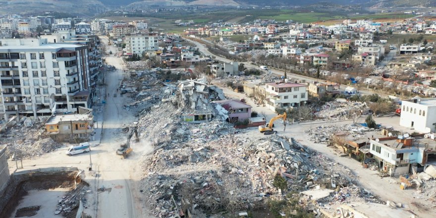 Dron görüntüleri, felaketin boyutunu gözler önüne serdi