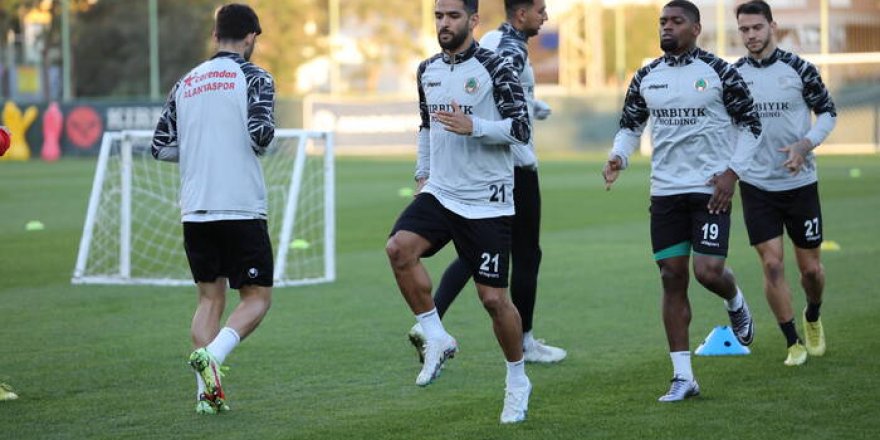Alanyaspor’da Fenerbahçe hazırlıkları başladı