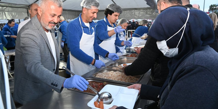 Manavgat halkı iftarda buluştu