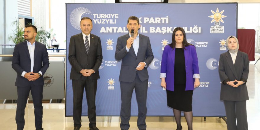 AK Parti Antalya'da 'Temayül Yoklaması'