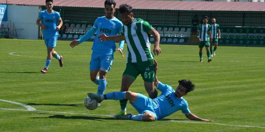 Serik, evinde galip